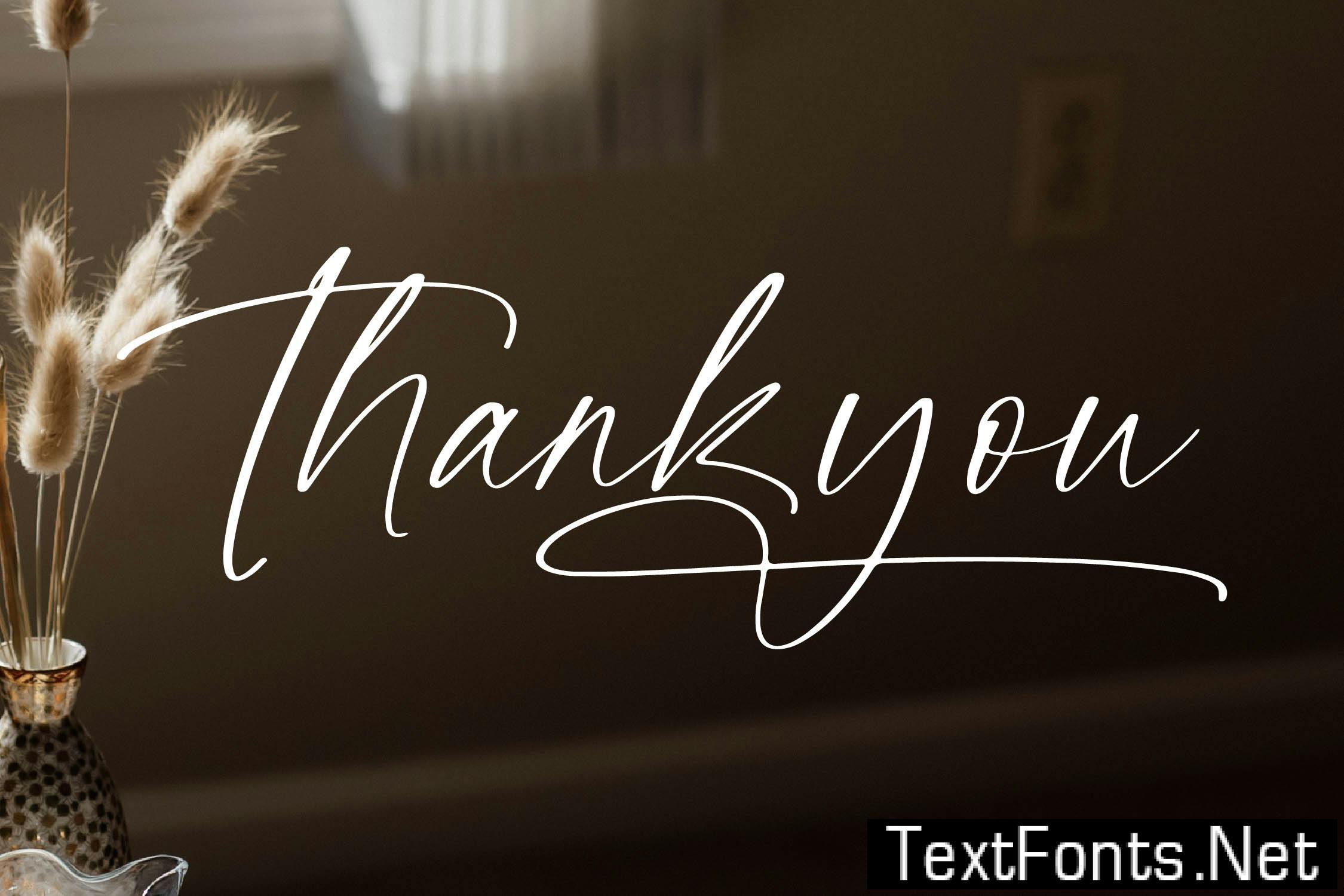 Emeython Modern Handwritten Font XC3CEE3