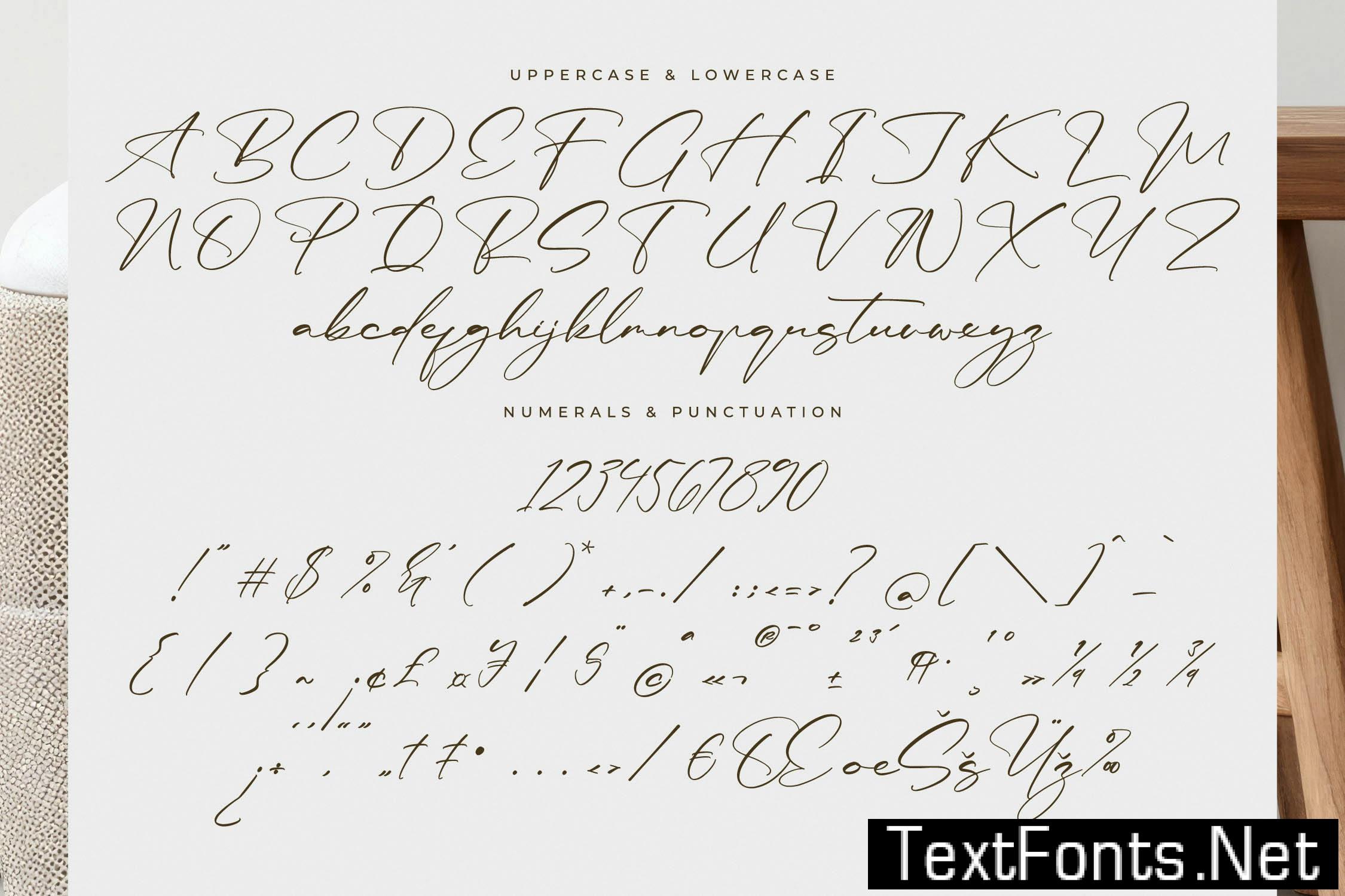 Rulligedro Modern Calligraphy Script J7HSCYW